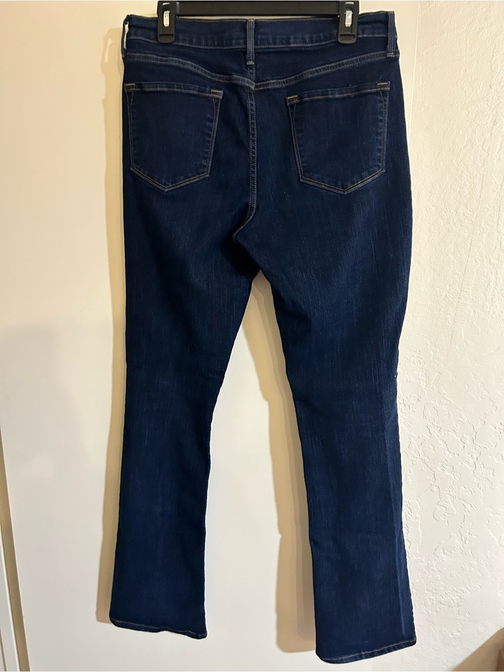 💙3 for $25💙 Old Navy Women's Dark Blue Boot Cut Jeans - Picture 3 of 4